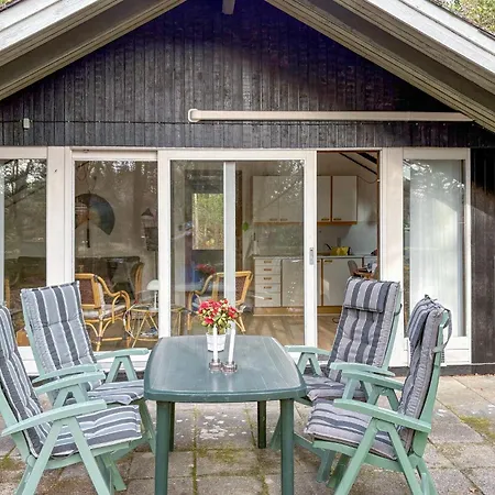 Pet Friendly In With Wifi 펜션 Oksbøl